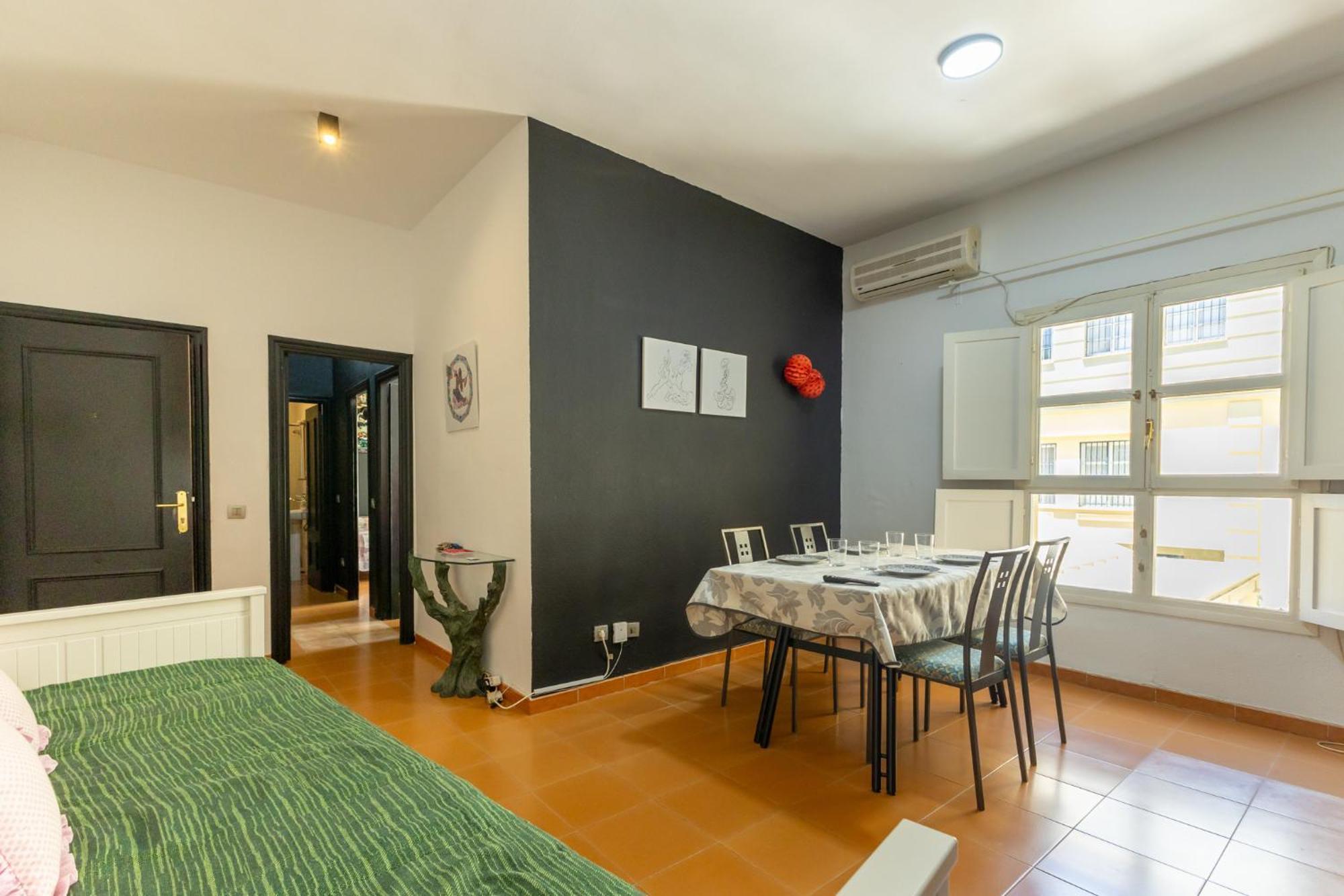Conde Center Premium Suites, Free Parking Seville Exterior photo
